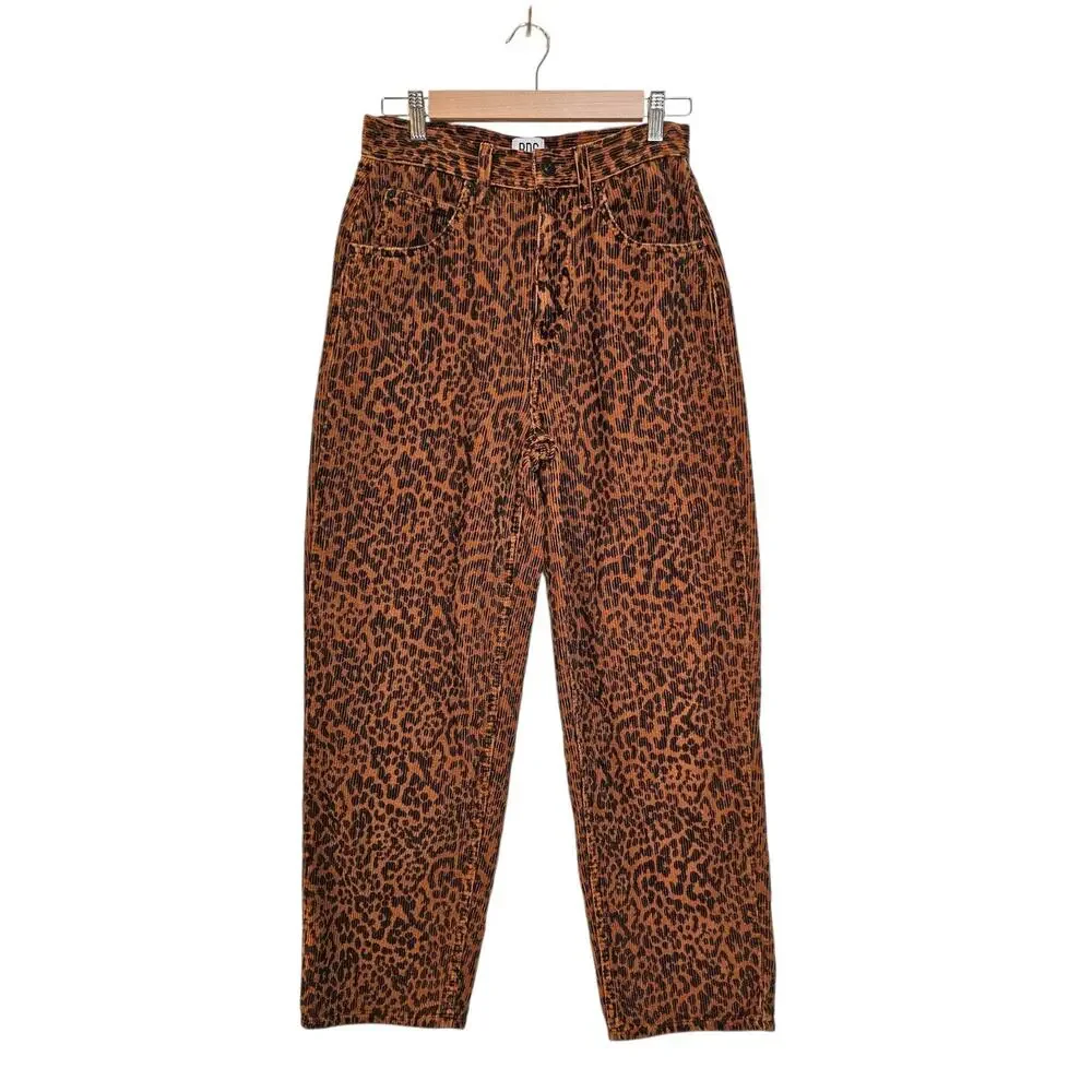 BDG Urban Outfitters Baggy Boyfriend Corduroy Brown Leopard Size 6/W28 Pants